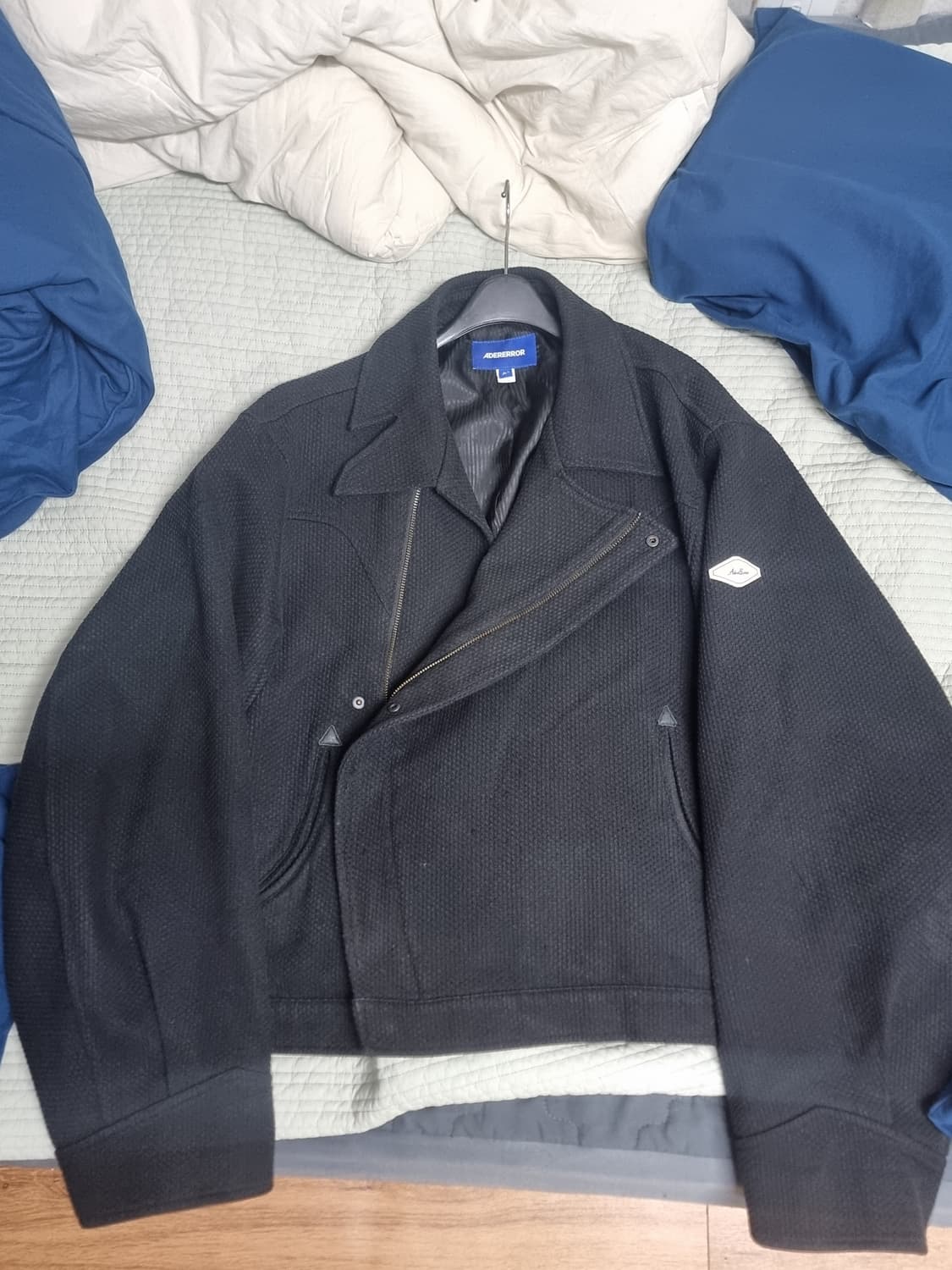 아더에러 24FW 자켓 블랙 상품이미지3
