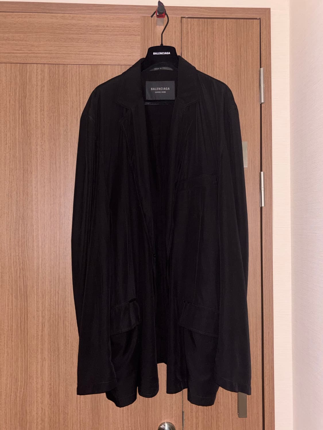 발렌시아가 가드로브 플루이드 블레이저 상품이미지1