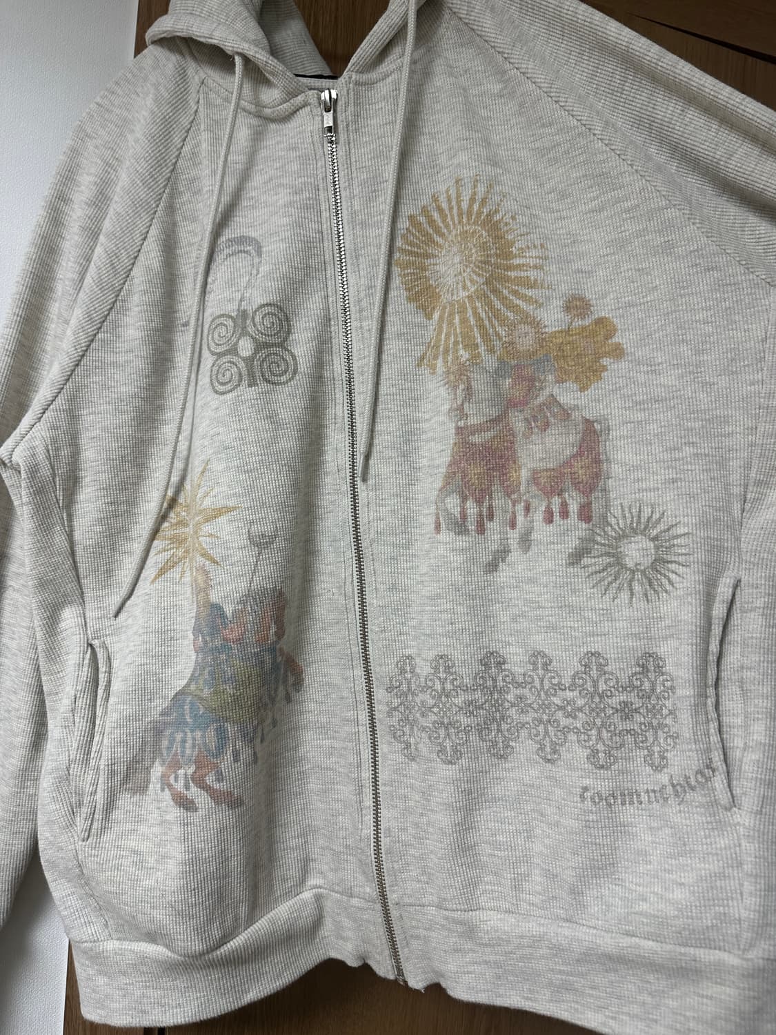 투머치택스 타롯2 와플 후드집업 상품이미지3