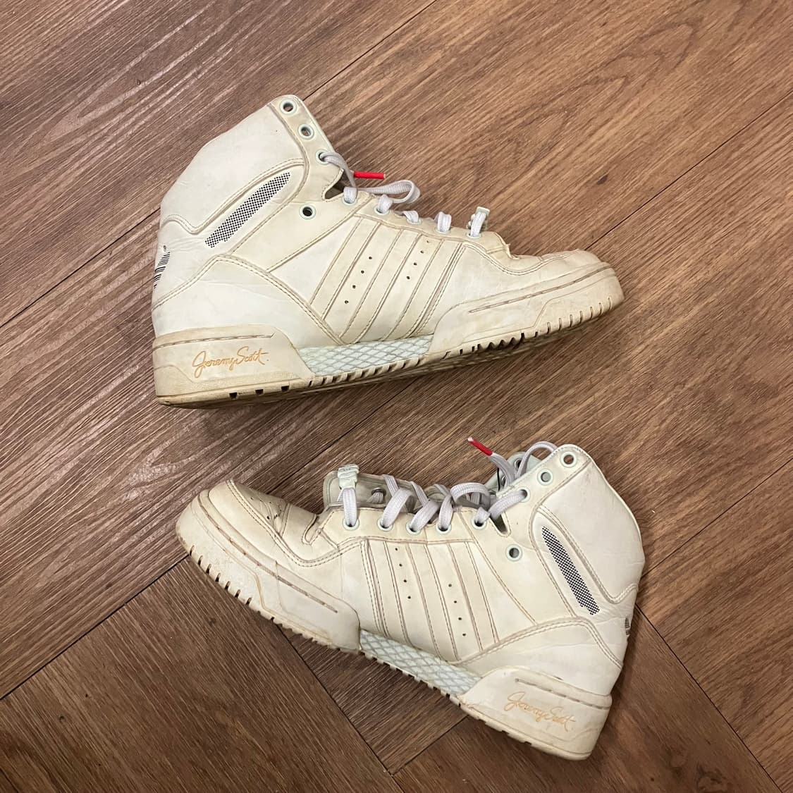 N240 아디다스 제레미스캇 윙 하이탑 상품이미지4