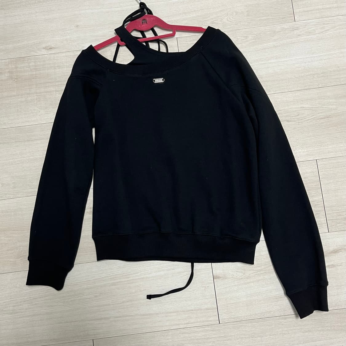 NACHE 나체 슬릿 레이어드 맨투맨 블랙 상품이미지4