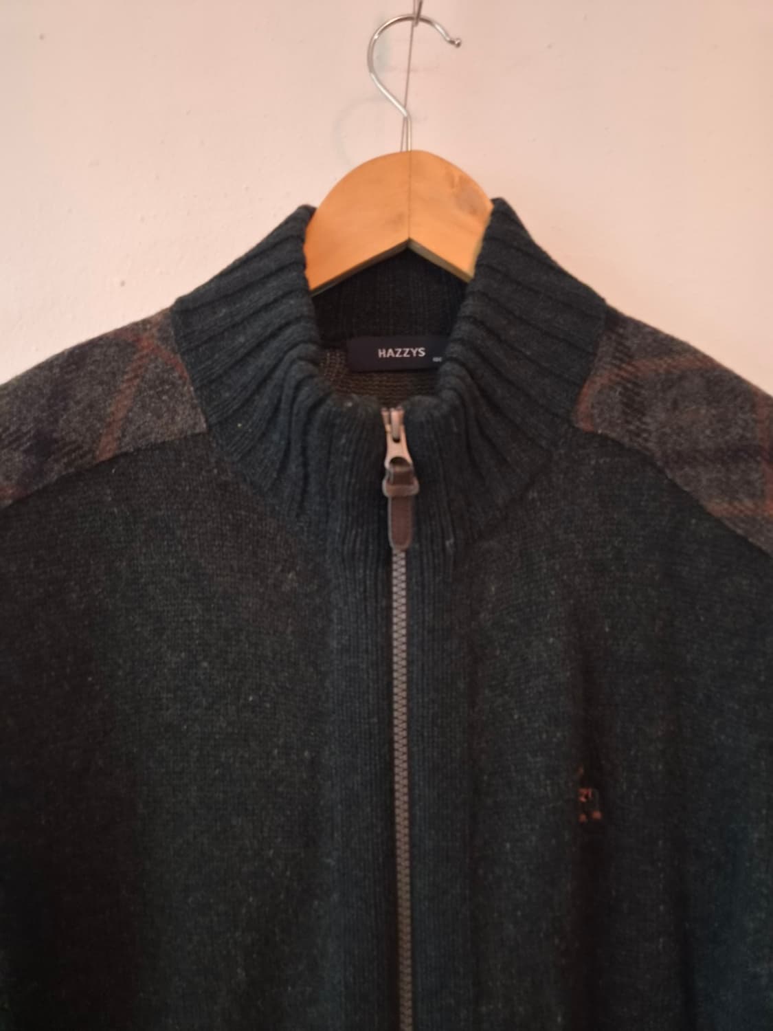 헤지스 남성 울100니트집업가디건 100사이즈 상품이미지1