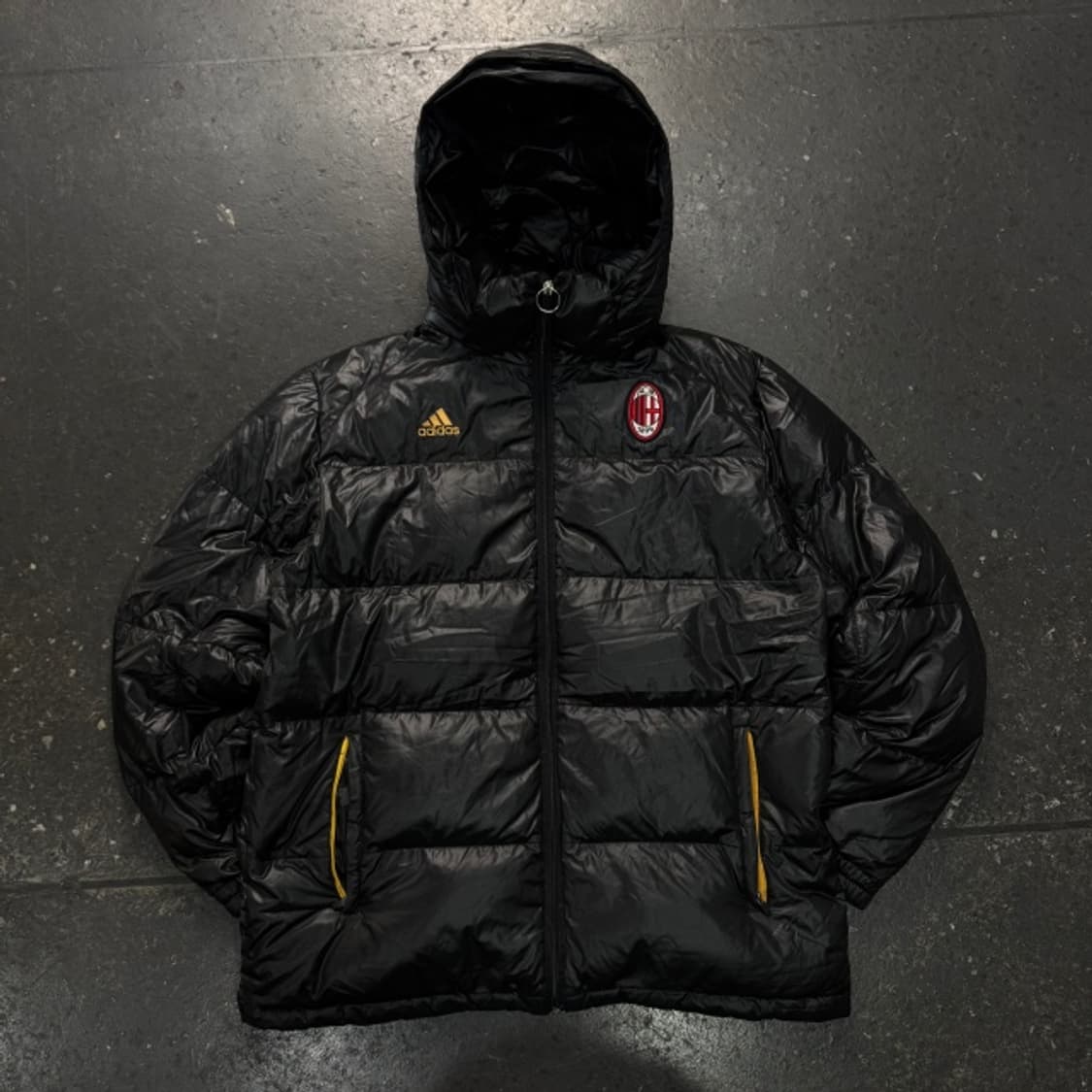 100 아디다스 AC밀란 패딩  상품이미지1