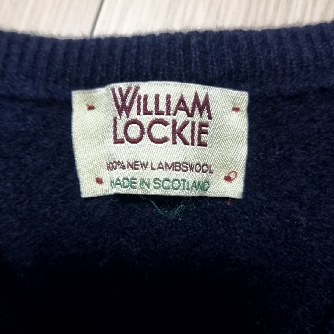 스코트랜드제 윌리엄로키 네이비 브이넥 울니트(95) 상품이미지3