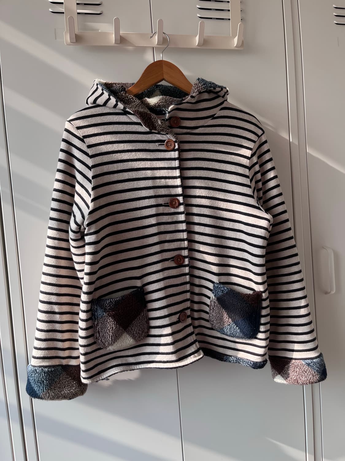 Final Decision 스트라이프 양털 후드 집업 점퍼  상품이미지4