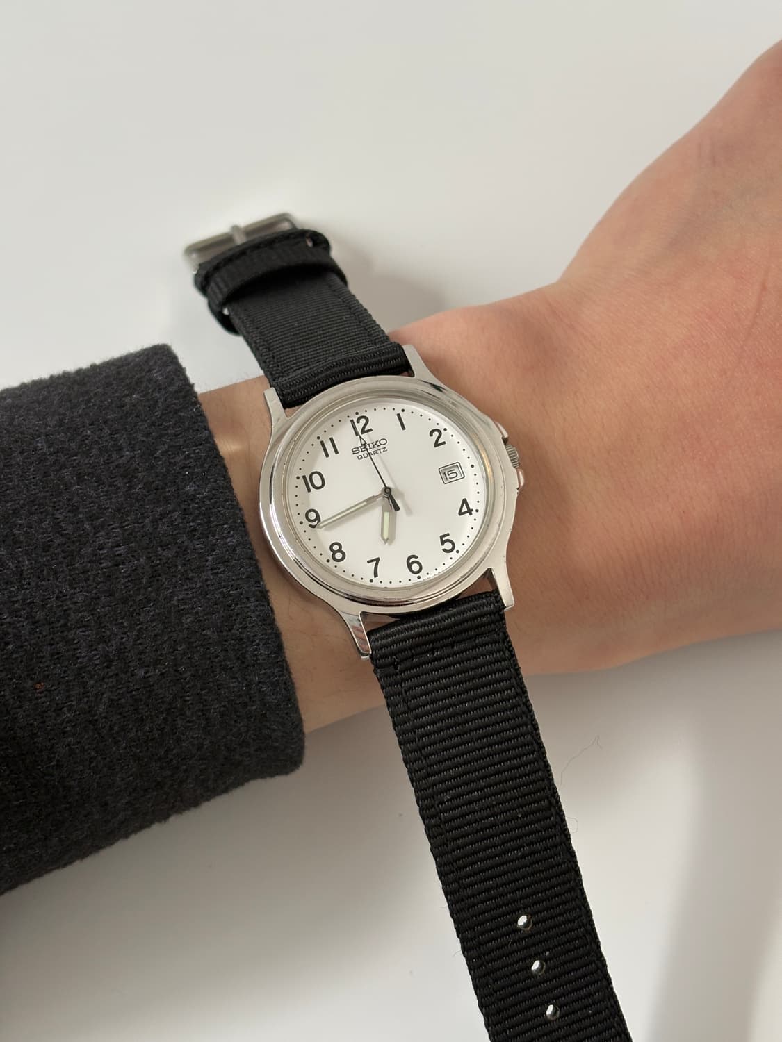 SEIKO 1990년대 Taisho Pharm 40주년 실버 쿼츠 상품이미지8