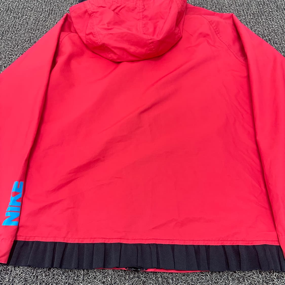 NIKE 나이키 후드 바람막이 자켓 레드 100(L) 상품이미지7