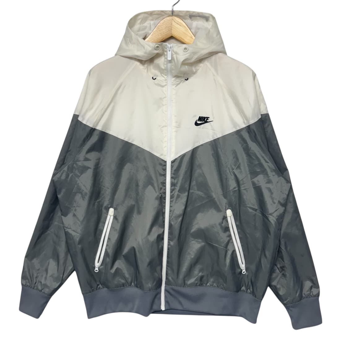 나이키 퓨추라 자수로고 윈드러너바람막이 상품이미지1