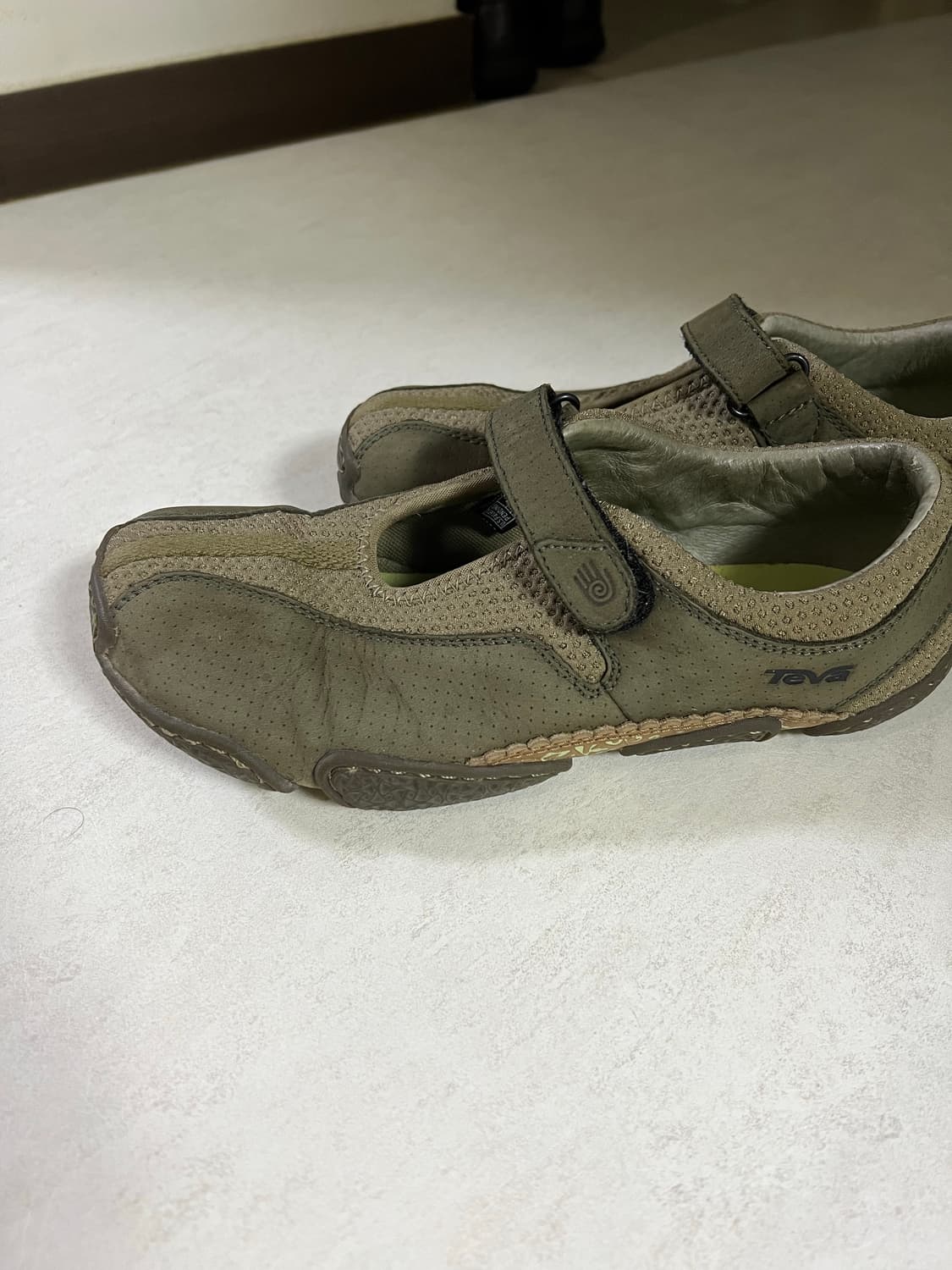 WUS7 230-240 teva 테바 메리제인 상품이미지2