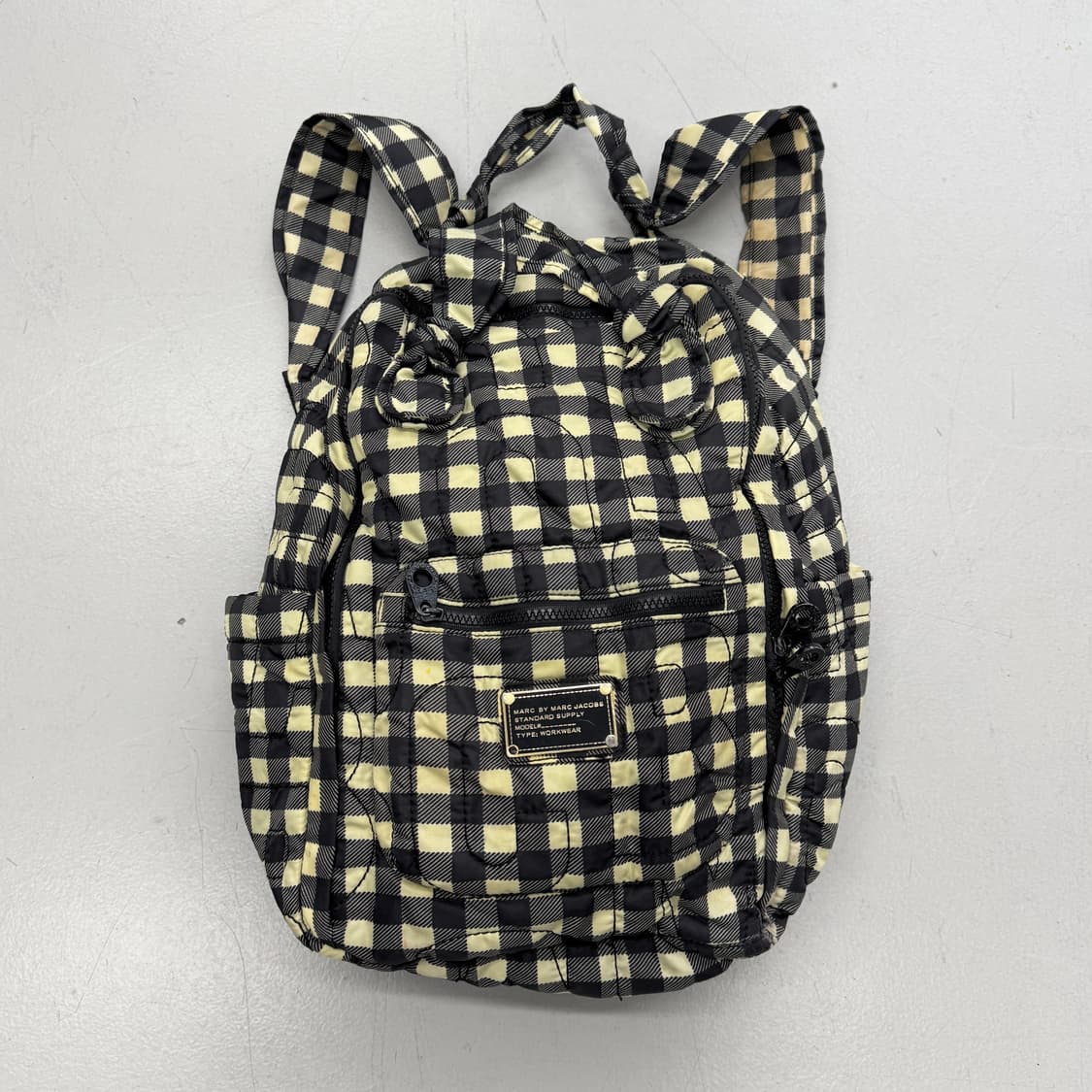 마크제이콥스 퀼팅 체크 백팩 상품이미지2