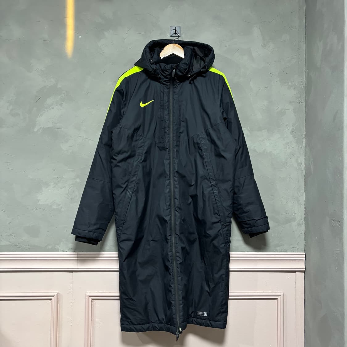 나이키 미드필더자켓 구스다운 패딩 상품이미지1