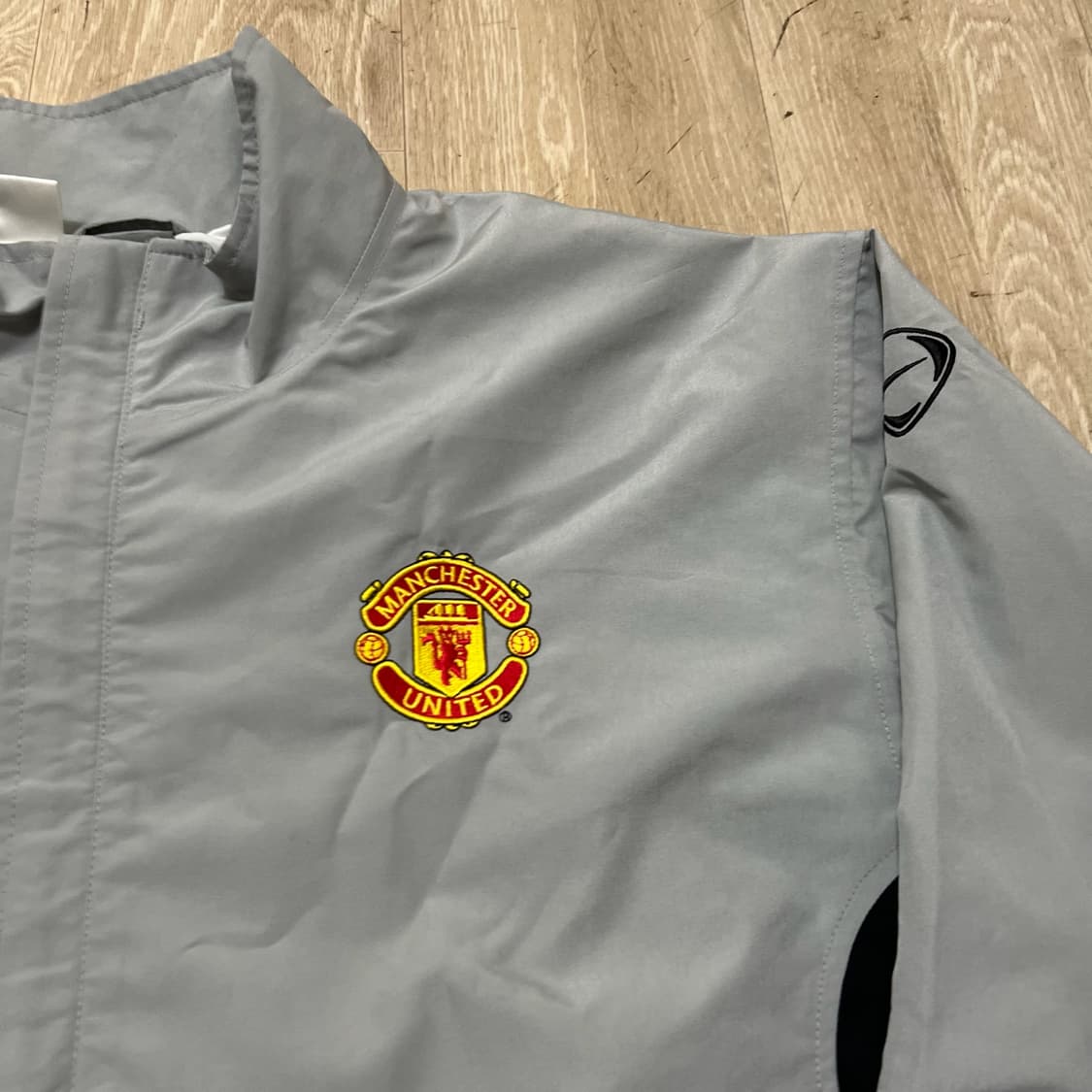 나이키 02-04 맨유 맨체스터 유나이티드 축구 바람막이 자켓 L/100 상품이미지3