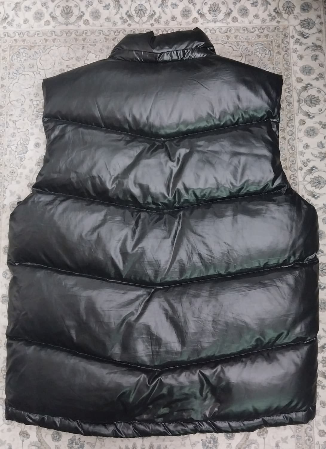 뉴발란스 블랙 패딩 조끼 (후드분실) 상품이미지2