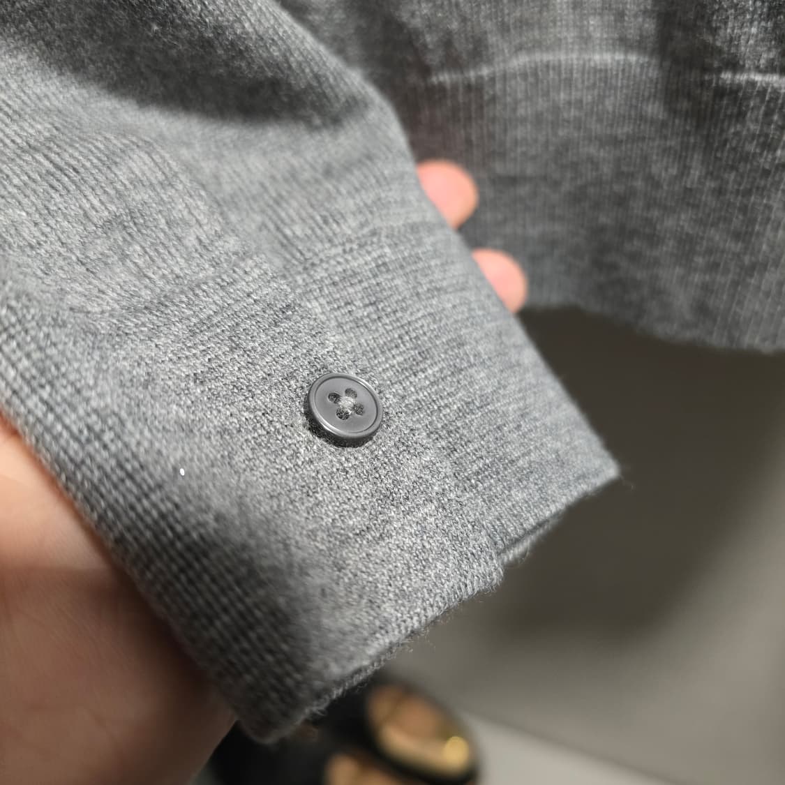 클럽모나코 100% 울 니트 그레이 (S사이즈) 상품이미지4