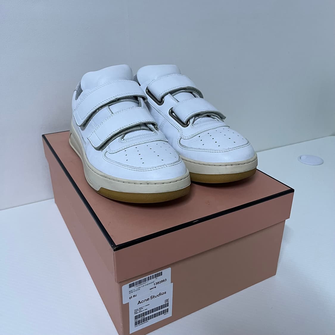 [42] 아크네 페리 스니커즈 상품이미지1