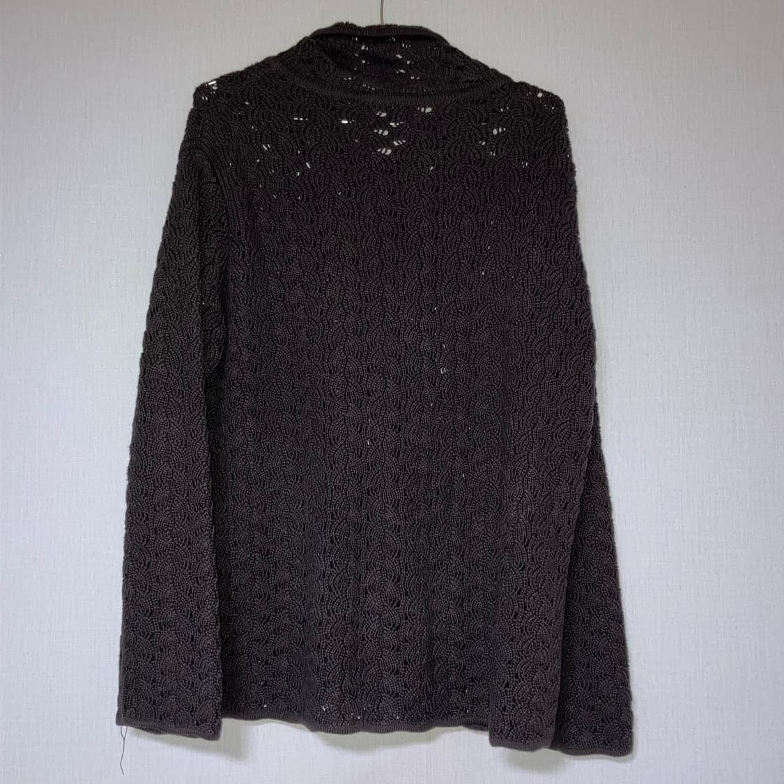 코이세이오 웨이브 니트 가디건 다크브라운 상품이미지3