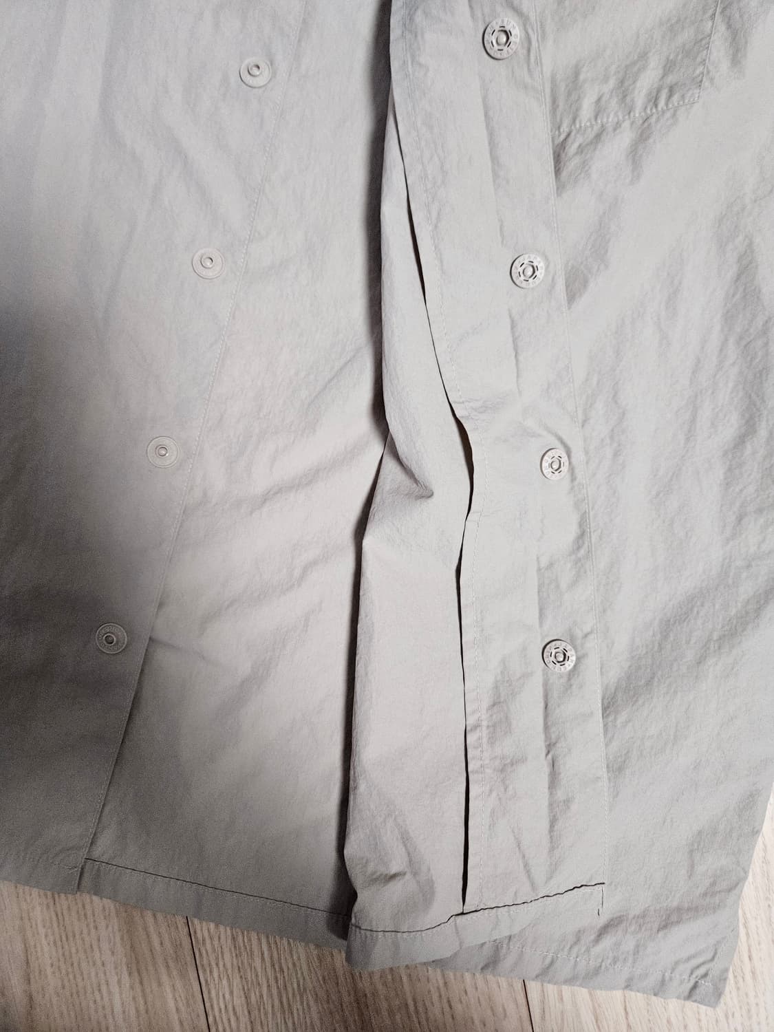 게스 남성 BOMBER JACKET반팔 카라 셔츠형 자켓L 상품이미지4