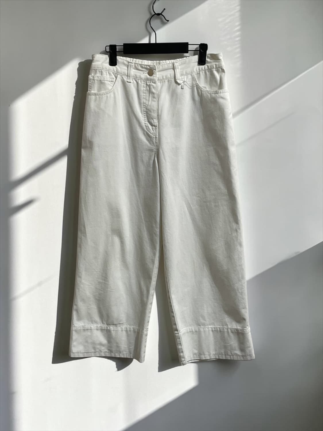 구호 화이트 와이드 팬츠 상품이미지1