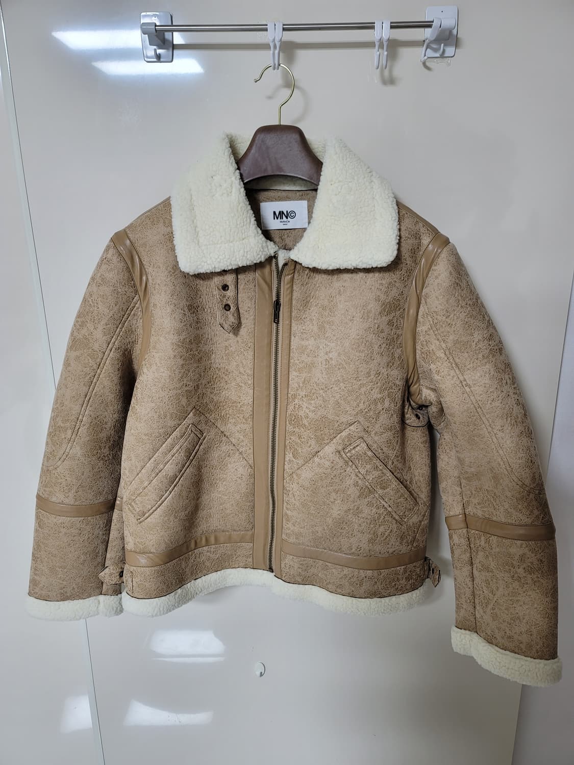 MNC 무스탕 연갈색 L 남성100정사이즈 새제품
 상품이미지1