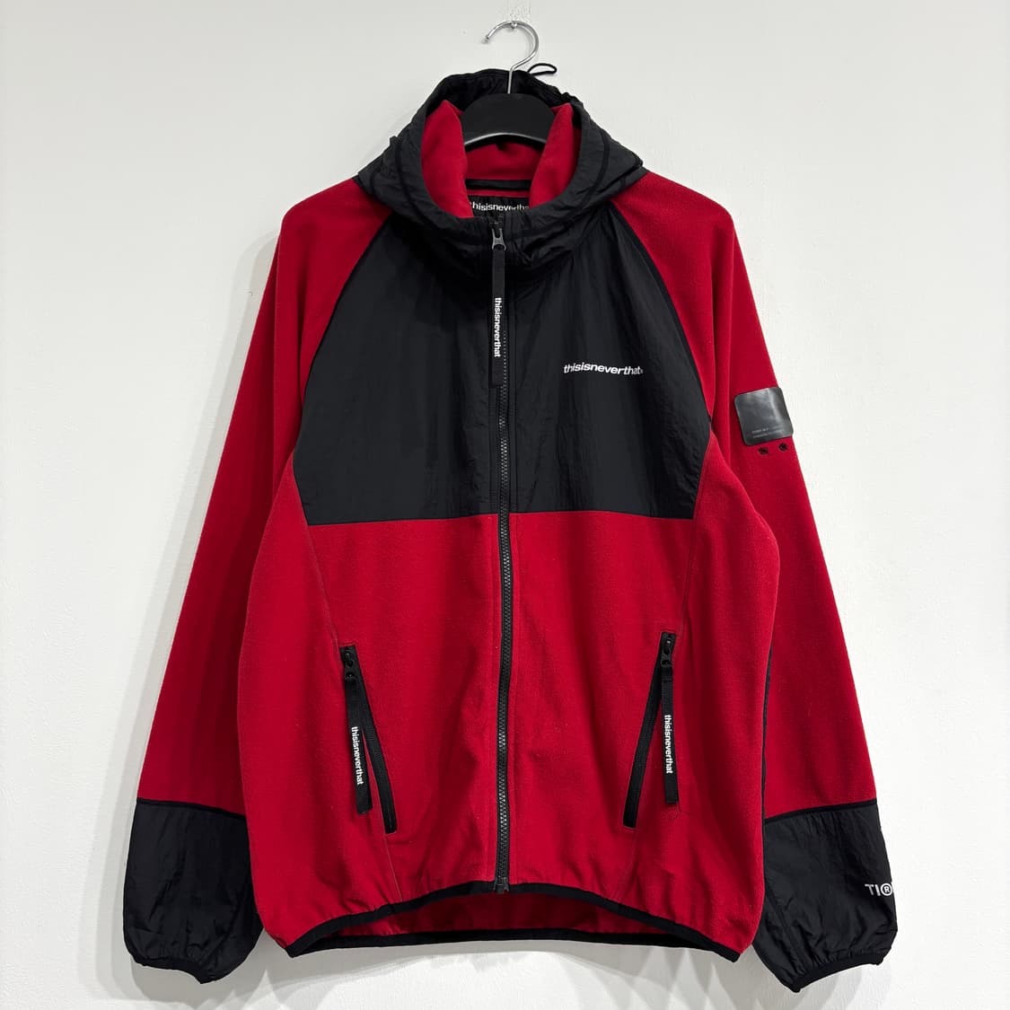 디스이즈네버댓 후리스 후드집업 자켓 상품이미지3