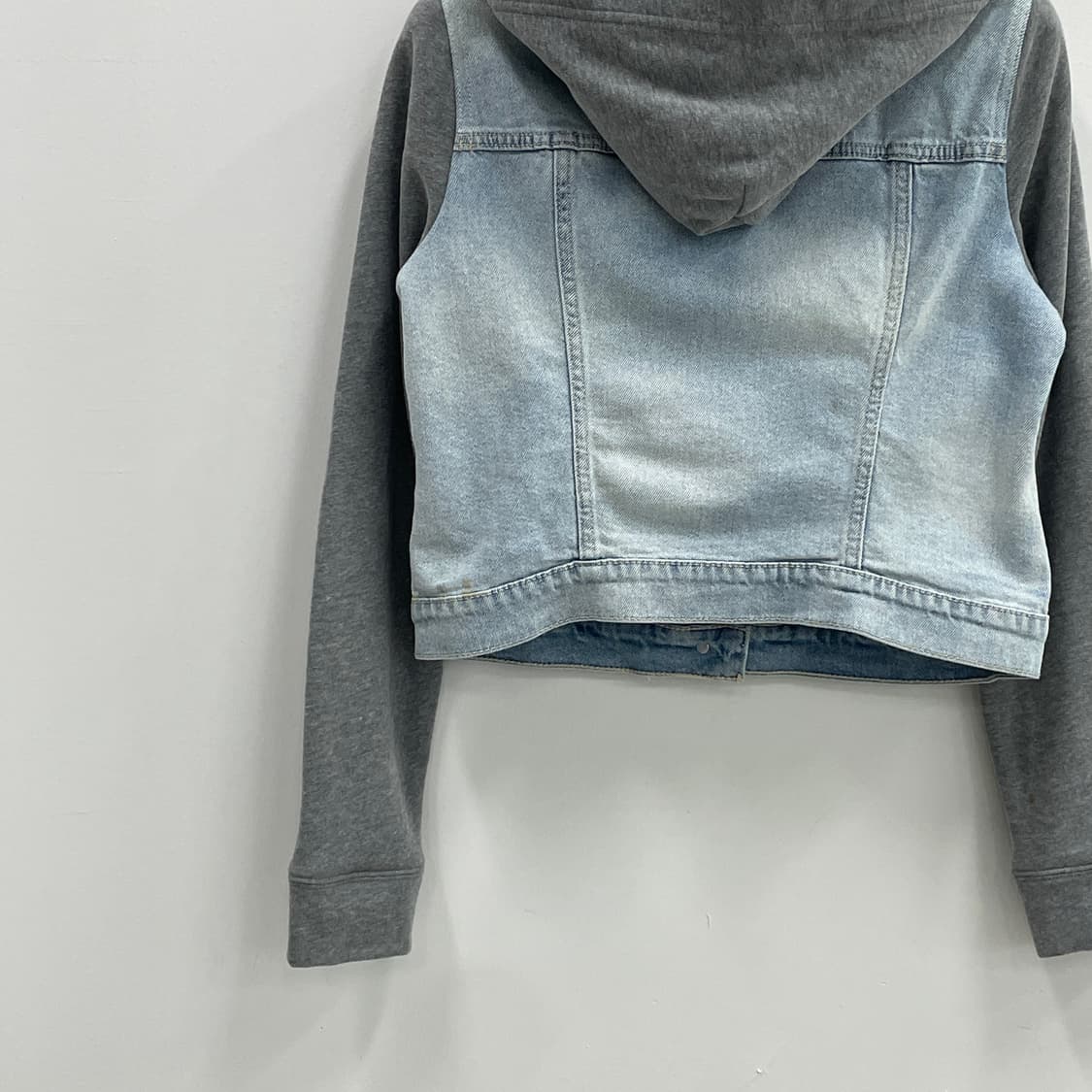 홀리스터 후드 데님 크롭 자켓 상품이미지5