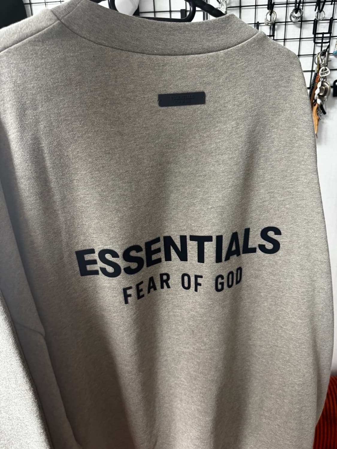 [XL] 에센셜 맨투맨 상품이미지3