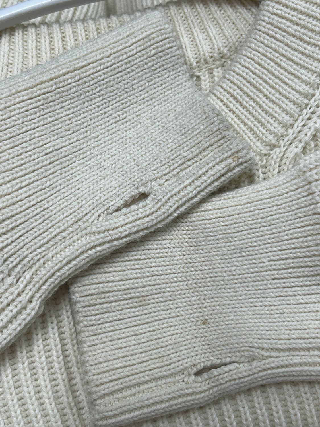 아모멘토 하프 넥 니트 ECRU 상품이미지7