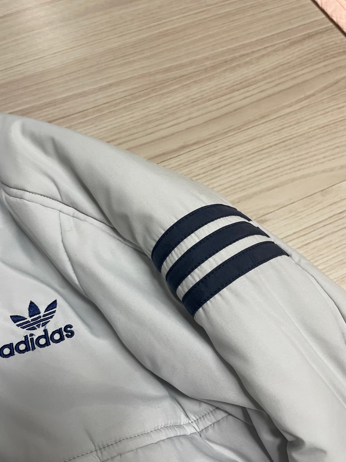 유일매물 아디다스 서독제 80s 패딩 상품이미지6