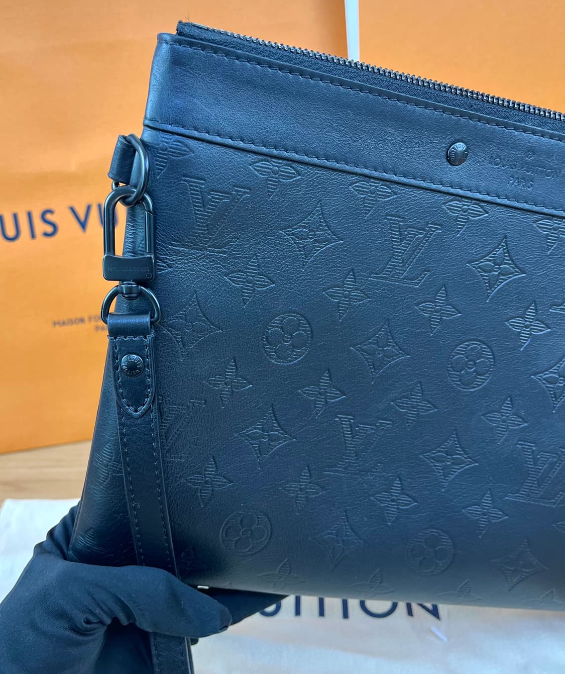루이비통 포쉐트 투고 클러치백 상품이미지6