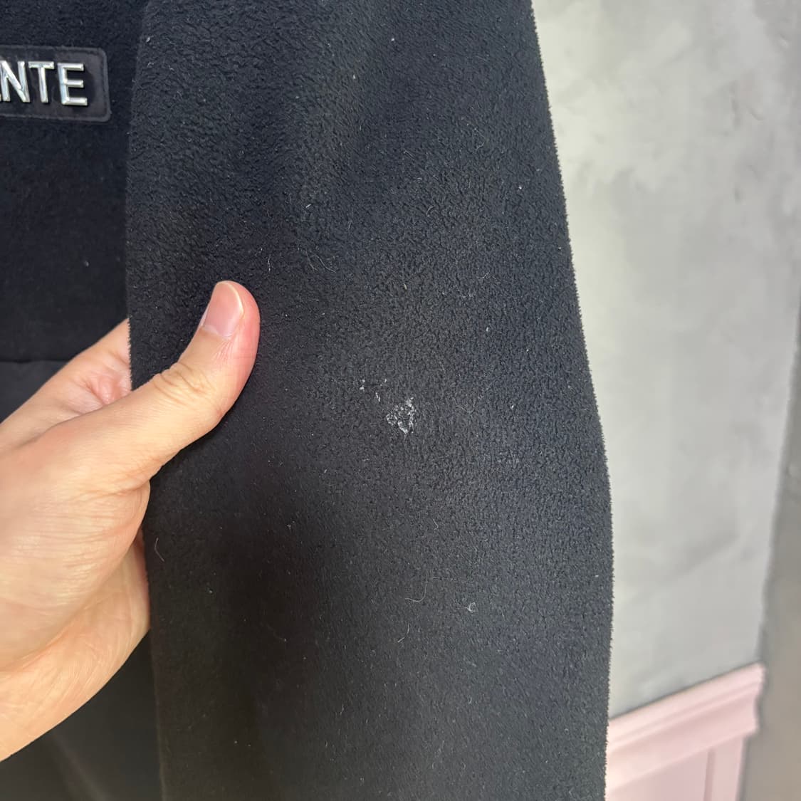 데상트 아우디 스위스 스키팀 플리스 블랙 상품이미지4