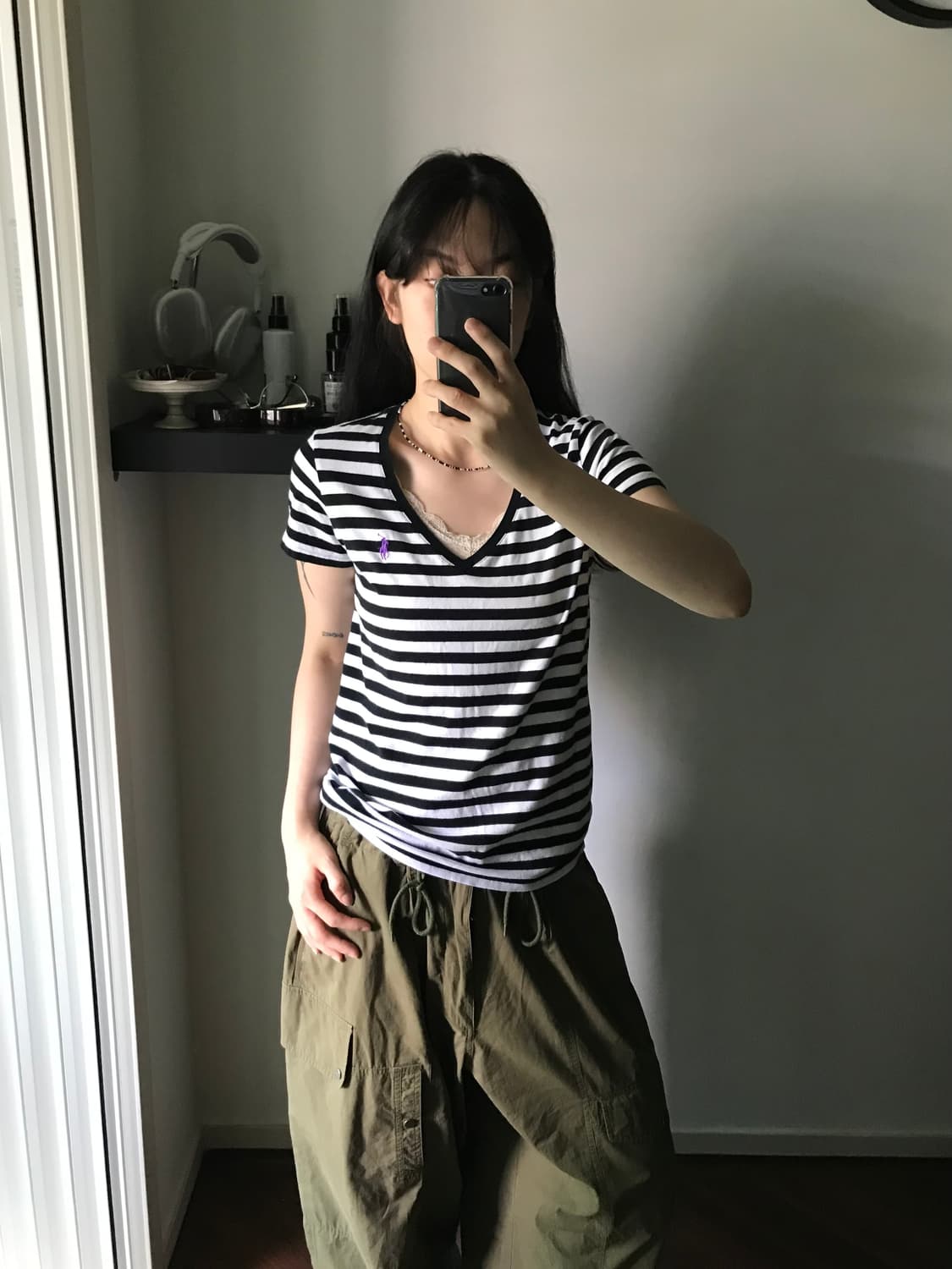 폴로 랄프로렌 포니 로고 스트라이프 브이넥 반팔티 상품이미지2