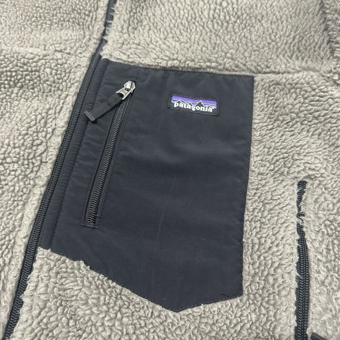 파타고니아 클래식 레트로-X 플리스 자켓 니켈/블랙 상품이미지2