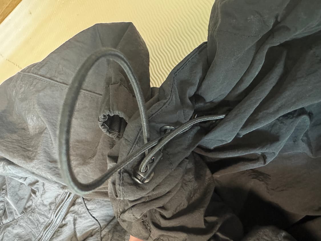 [김우빈 착용]준지 나일론 디테쳐블 유틸리티 자켓 블랙 48 상품이미지4