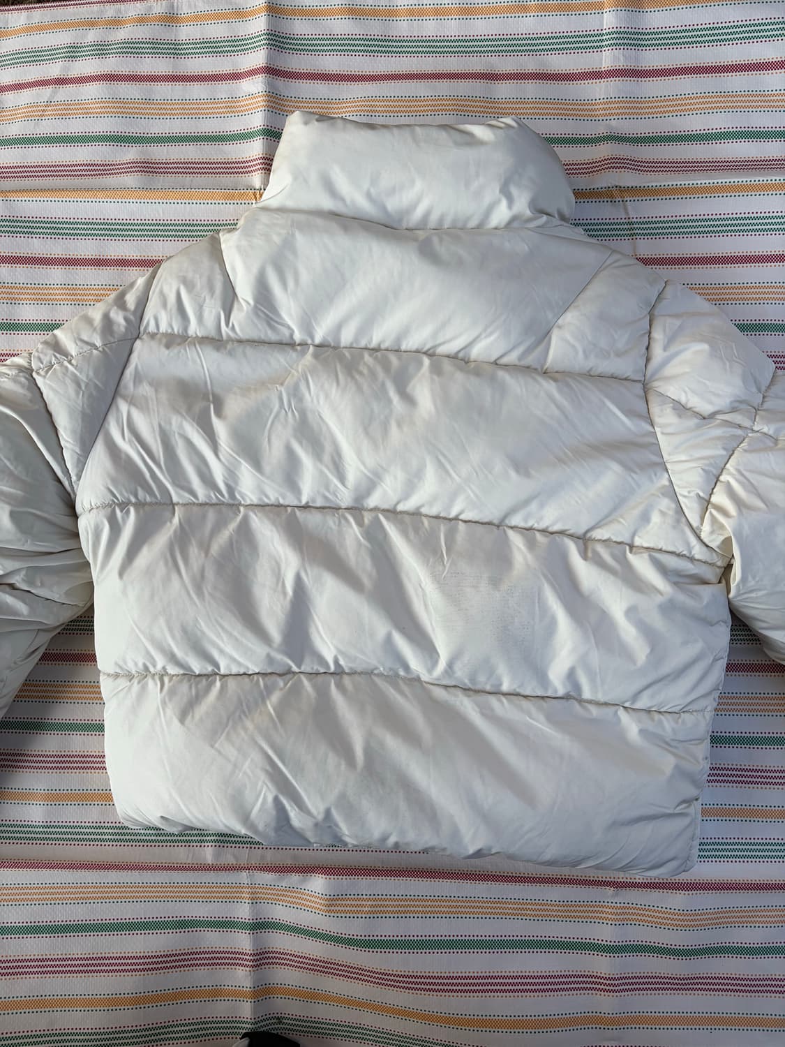 블랙업 아이보리 여성패딩 상품이미지5