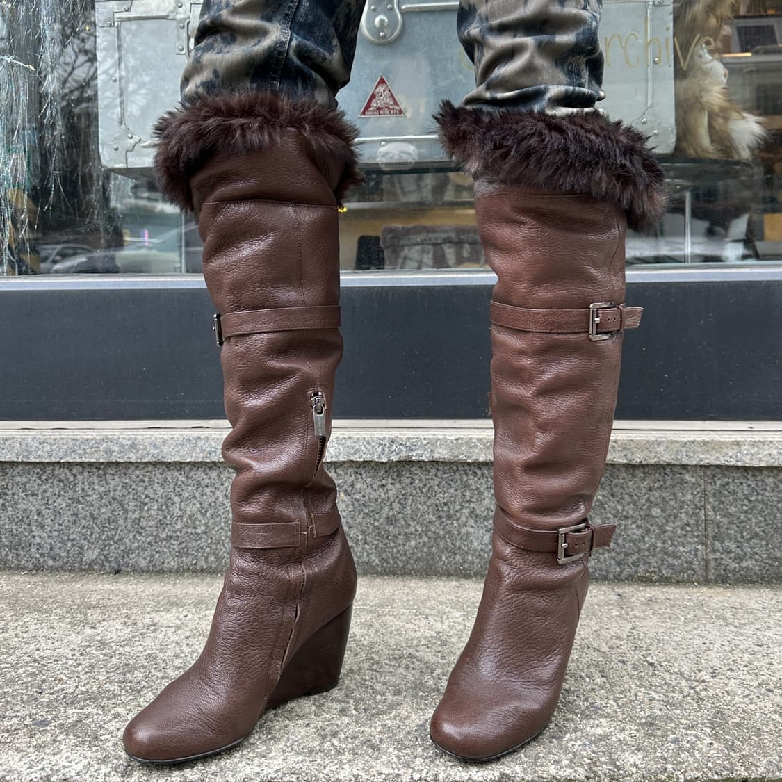 00s 마이클 코어스 웨지 퍼 & 가죽 롱부츠 상품이미지9