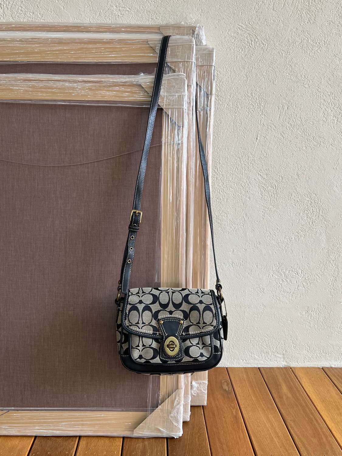 빈티지 코치 시그니처 턴락 크로스백 상품이미지2