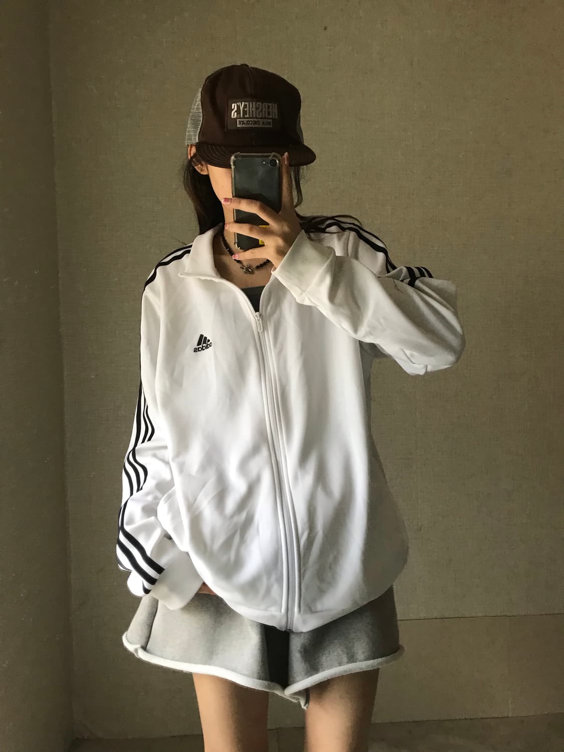 아디다스 흰검 오버핏 져지 상품이미지1