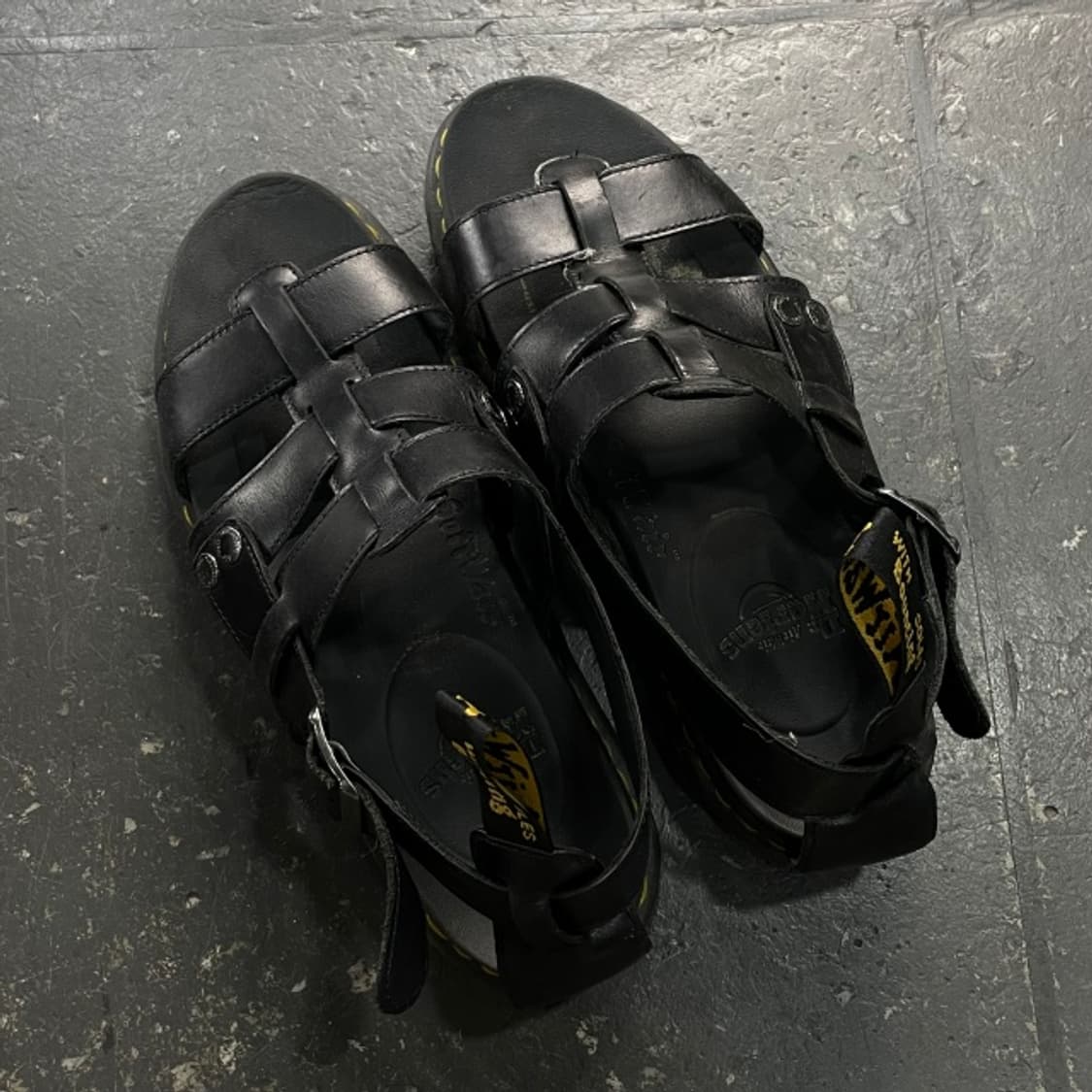 290 닥터마틴 테리 스트랩 샌들  상품이미지3