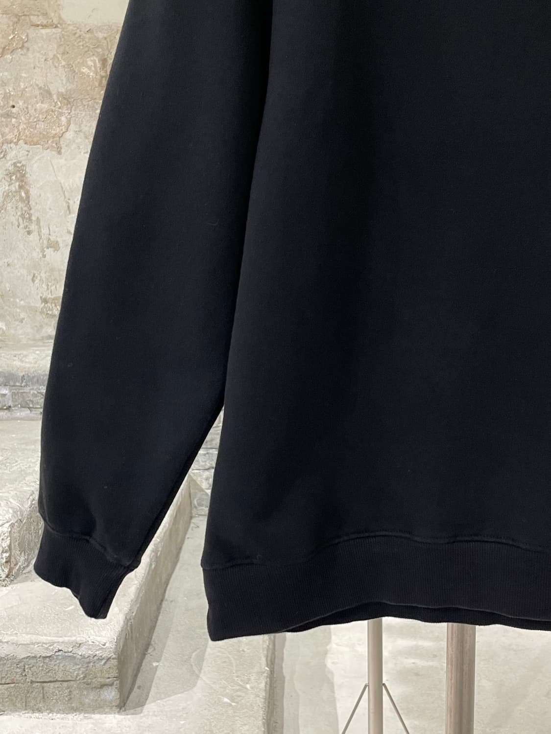 스투시 블랙 베이직 로고 스웻 셔츠 상품이미지4