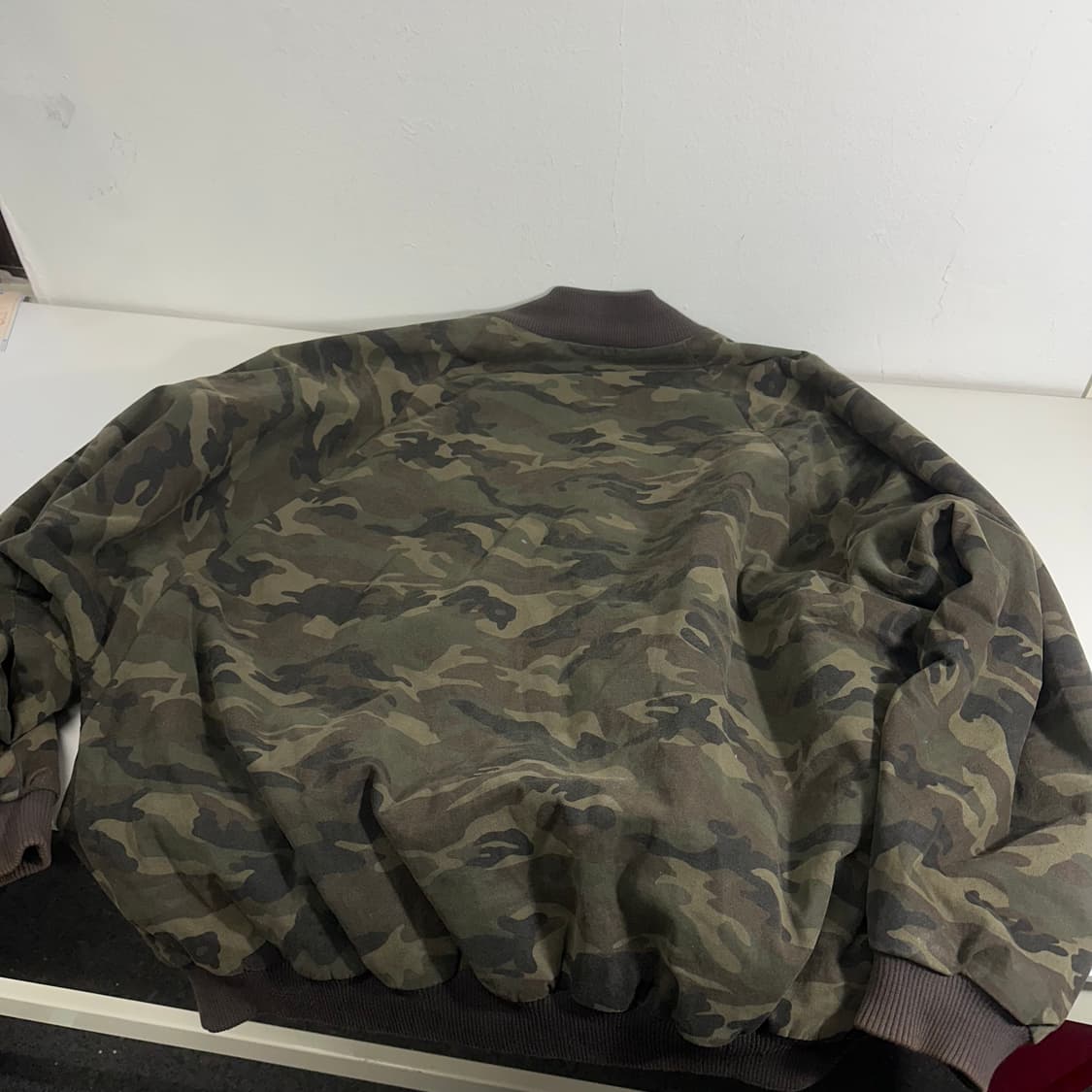 FREE 아조바이아조 카모 오버사이즈 봄버자켓 상품이미지6