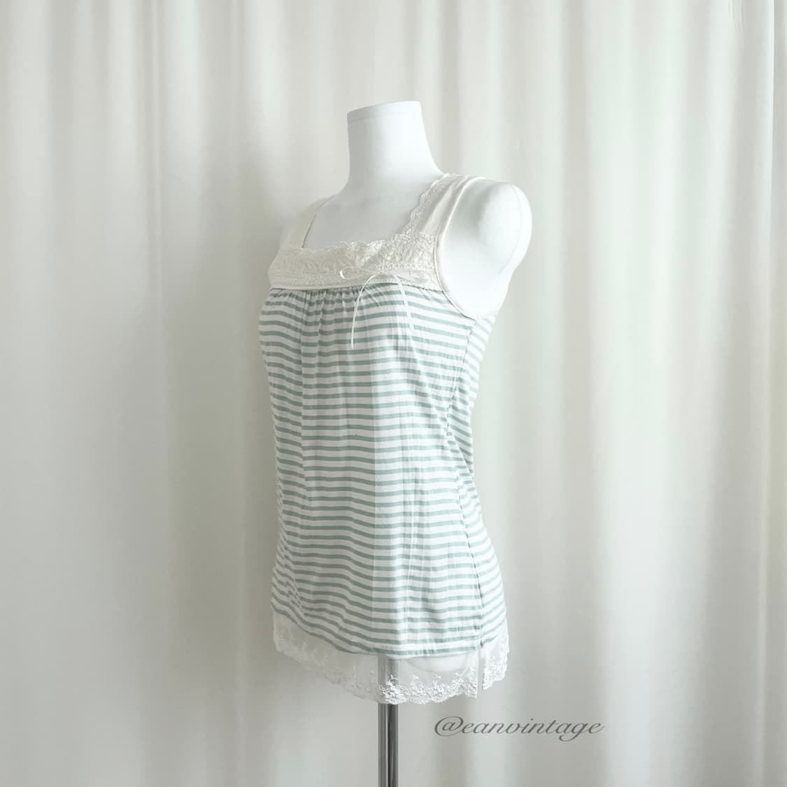 soft green stripe lace sleeveless 상품이미지3