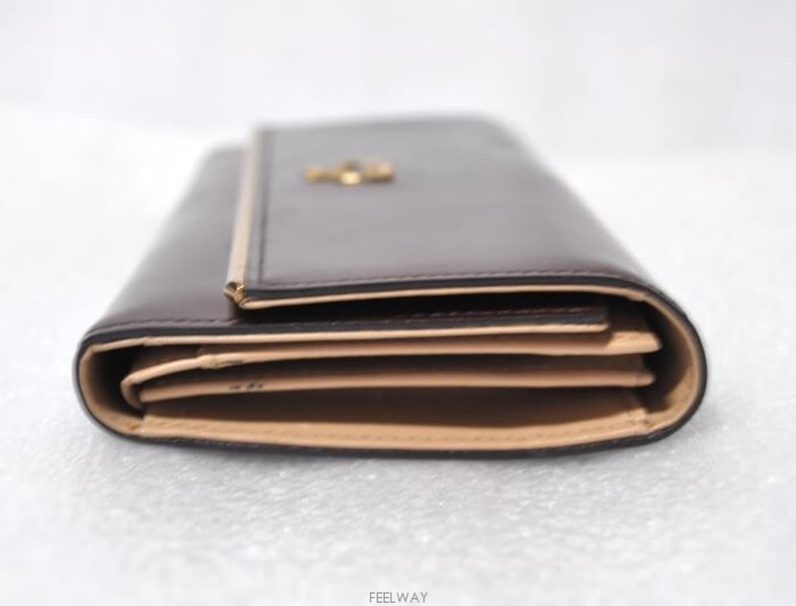 MCM(엠씨엠)/여성에나멜장지갑(정품) 상품이미지4