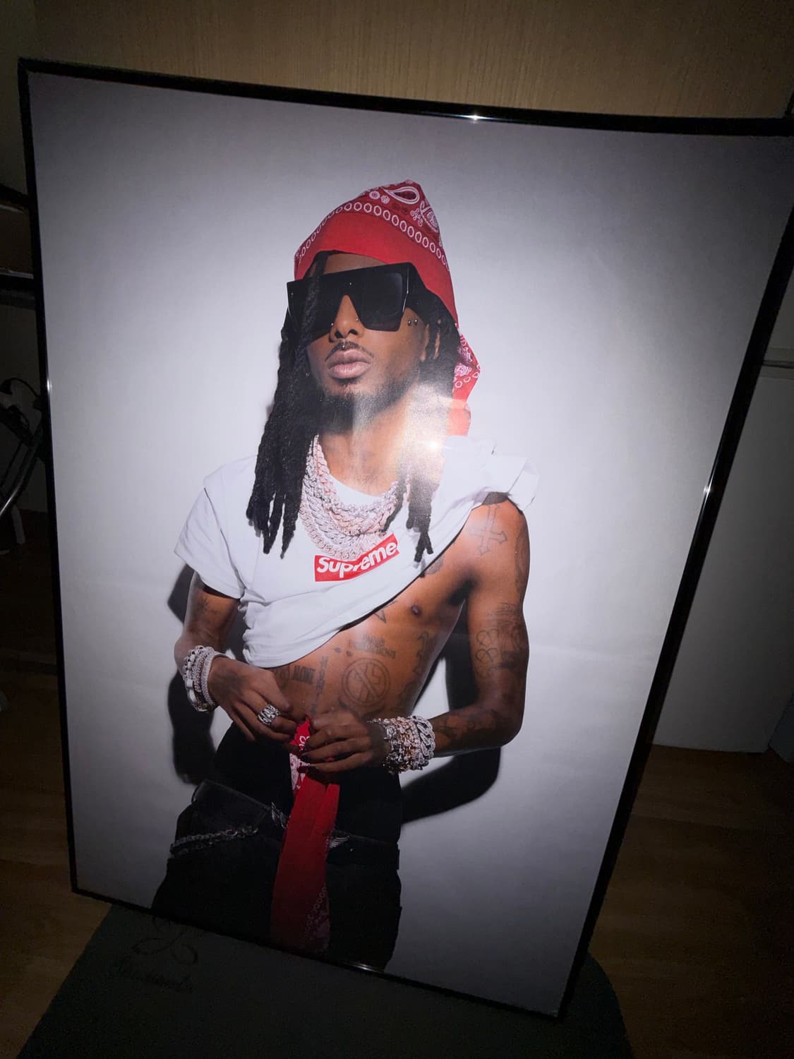 급처) 60x85 슈프림 플레이보이 카티 액자 상품이미지1