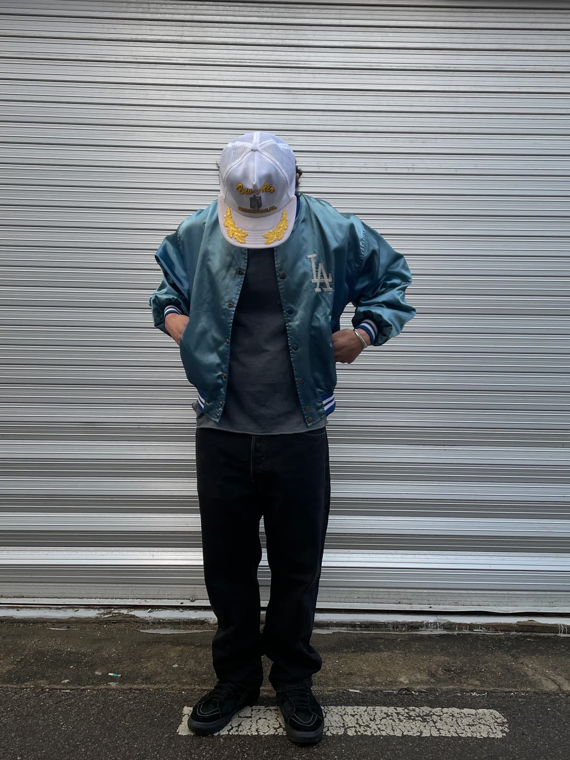 90s L.A. Dodgers Hard Faded Satin Jacket 상품이미지2