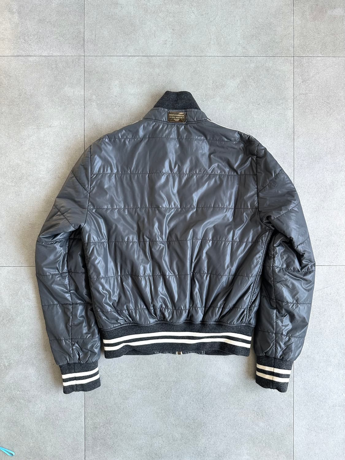 돌체앤가바나 2000s 애쉬 블루 하이넥 봄버 자켓 상품이미지6