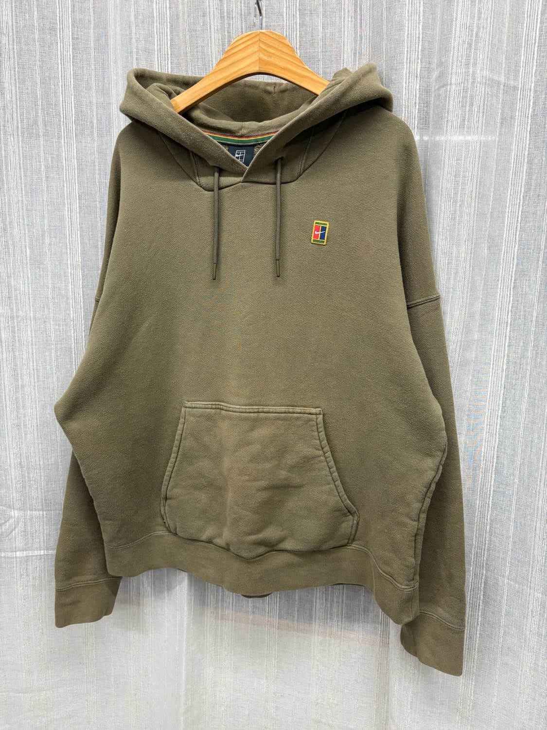 00s 나이키 스우시 테니스 로고 카키 후드티 상품이미지1