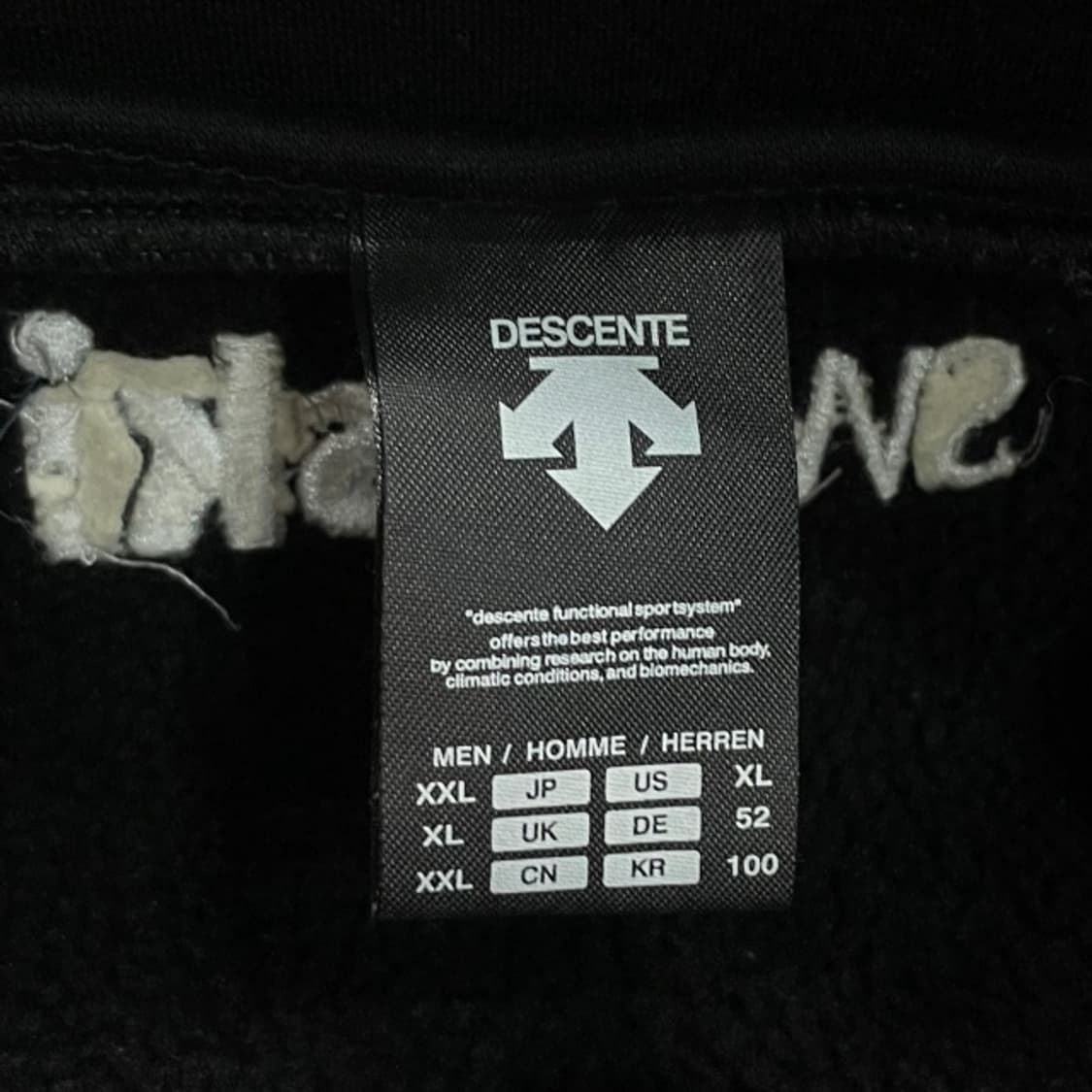 100 데상트 아우디 후리스  상품이미지3