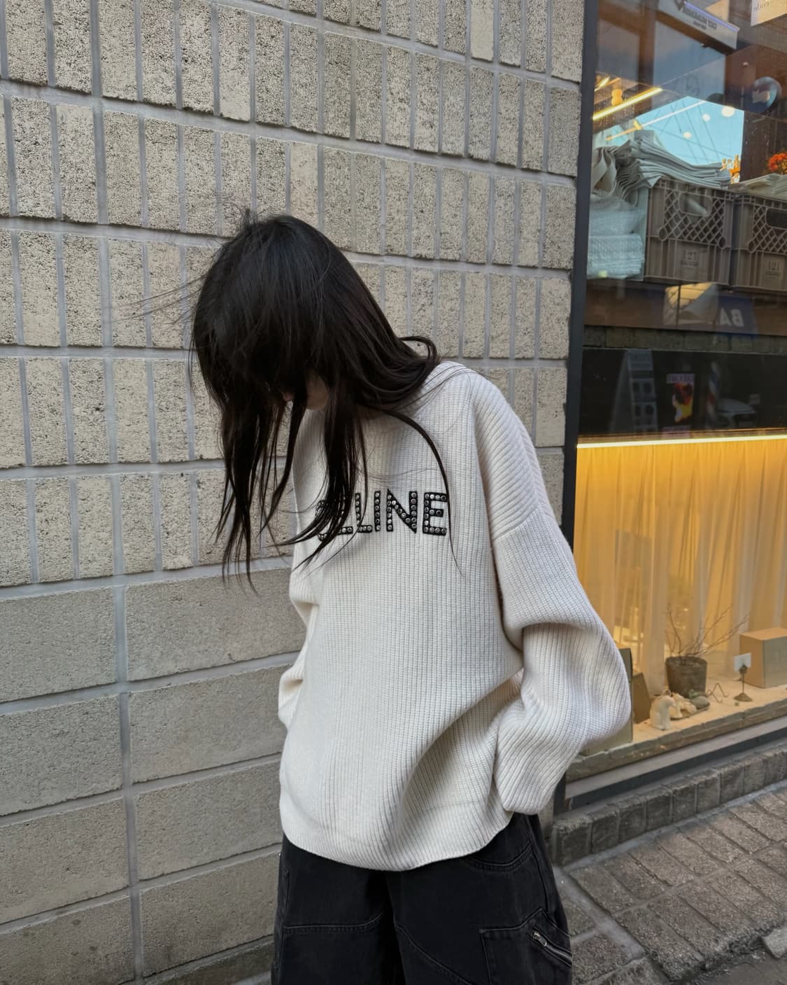 셀린느 울 리브스 스터드 로고 니트 상품이미지1