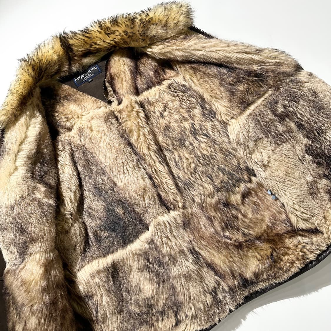 입생로랑 고트스킨 시어링 무스탕 싱글 자켓 상품이미지9