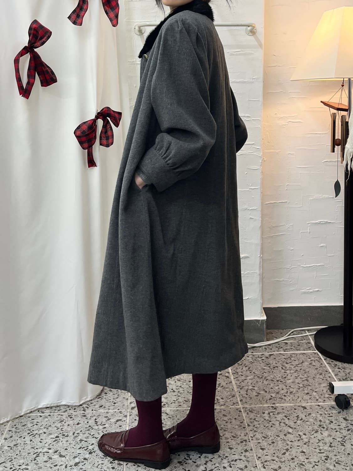 charcoal fur collar coat 상품이미지4